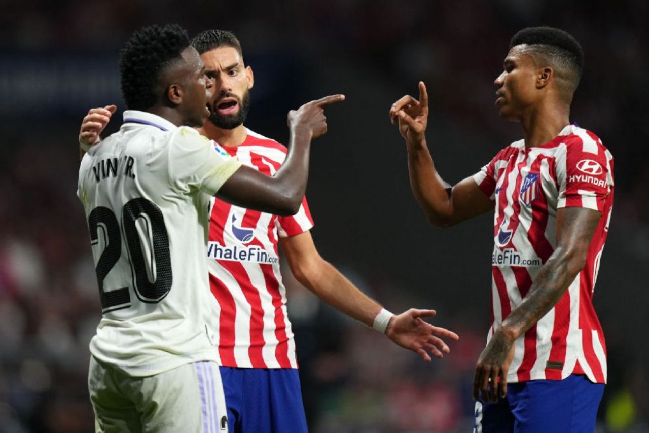 „Ești o maimuță!” Scandări rasiste ale fanilor lui Atletico la adresa lui Vinicius! Real s-a impus în derby-ul Madridului _11