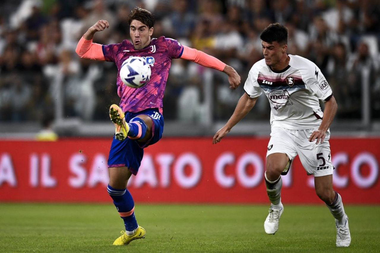 Italienii anunță: un român de 21 de ani din Serie A care nu contează pentru națională are toate șansele să devină ”top player”!_4