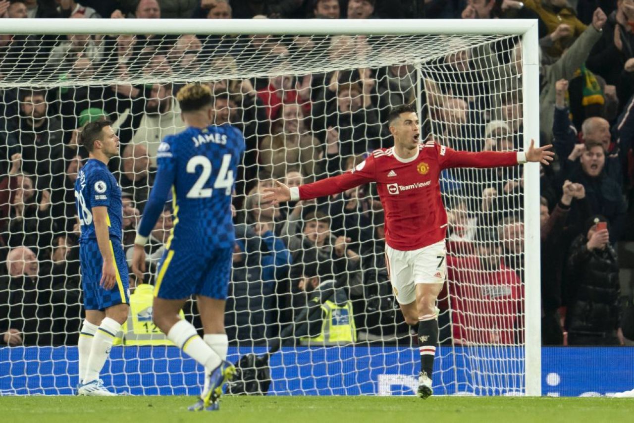 Discuție intimă între Cristiano Ronaldo și un jucător de la United! Ce i-a transmis starul portughez_13