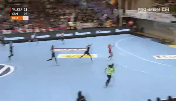 Fujita marchează un gol spectaculos pentru V&acirc;lcea
