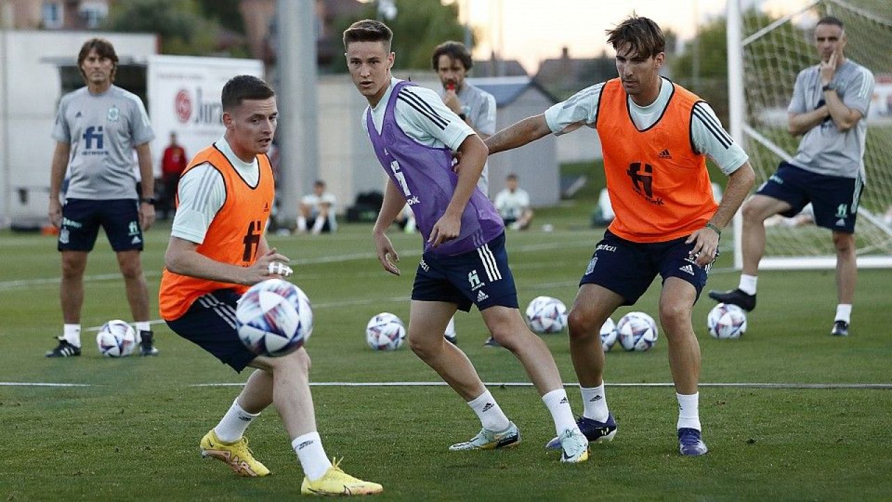 Spania a venit la Cluj cu jucători de la Barcelona, Tottenham și Manchester City! _2