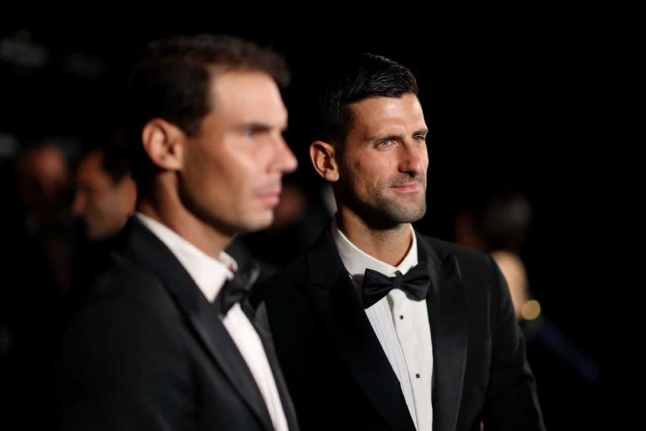 A înnebunit lumea! Un spectator-problemă și-a dat foc pe teren la Cupa Laver, sub ochii lui Federer! Ce s-a întâmplat la Londra_9