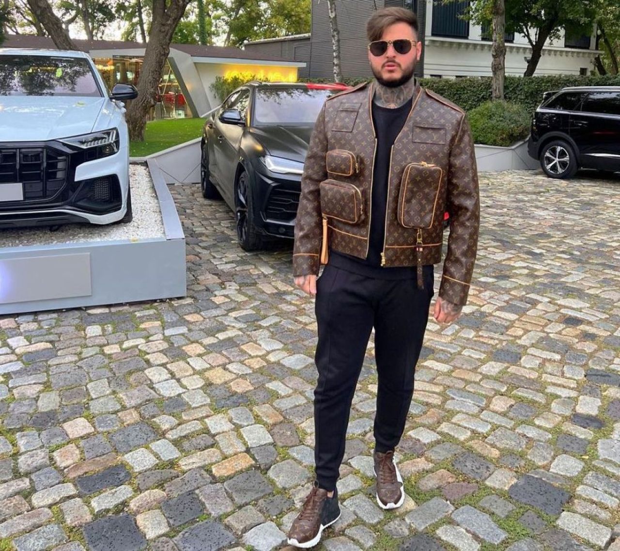 Adrian Mititelu Jr., pe urmele lui Floyd Mayweather Jr. S-a afișat cu o jachetă de milioane, la fel ca celebrul boxer_1