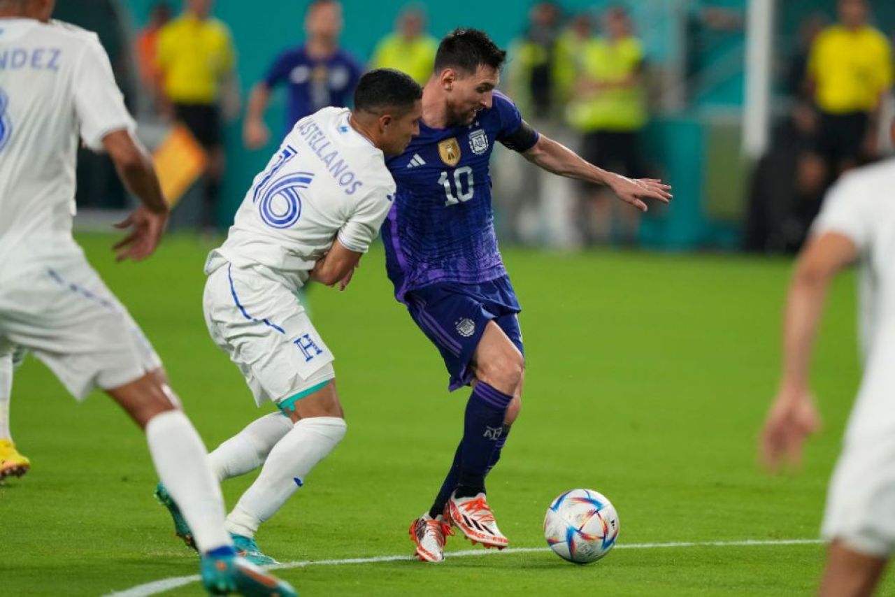 Dacă joacă Argentina e Messi Show! Gol superb marcat de Leo în ultimul amical de pregătire pentru Campionatul Mondial_4