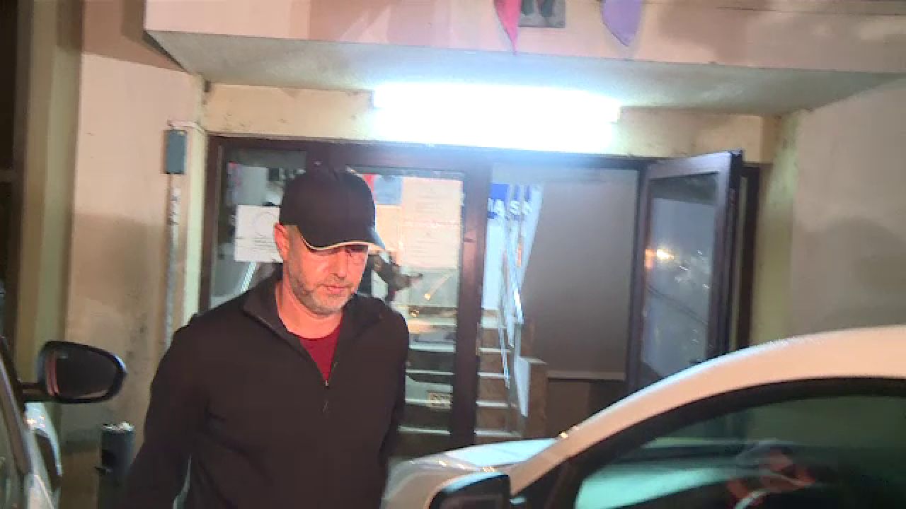 „Duhnea a alcool, abia se ține pe picioare! Ce crezi că pățești dacă dai în mine și mă strângi de gât?” Anamaria Prodan tună și fulgeră_12