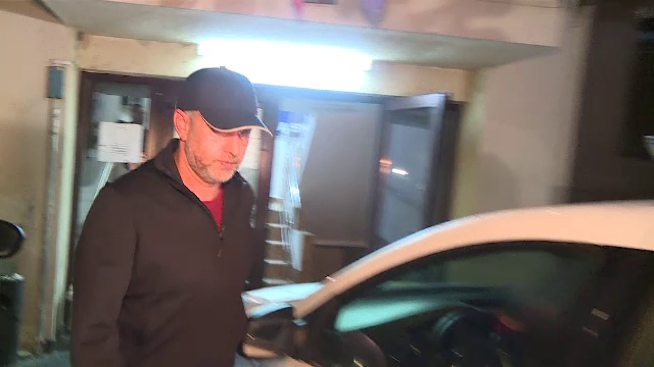 „Duhnea a alcool, abia se ține pe picioare! Ce crezi că pățești dacă dai în mine și mă strângi de gât?” Anamaria Prodan tună și fulgeră_13