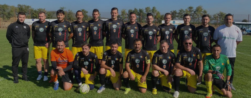 Se &icirc;nt&acirc;mplă &icirc;n Rom&acirc;nia: tatăl și fiul au &icirc;nscris &icirc;n același meci! La echipa invincibilă există și o a doua pereche tată-fiu