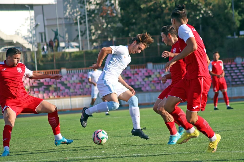 Billel Omrani și alte vedete de la FCSB, trimise la echipa a doua! Cum arată acum atacantul_25