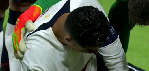 Cristiano Ronaldo, umplut de sânge în meciul Cehia - Portugalia!_2