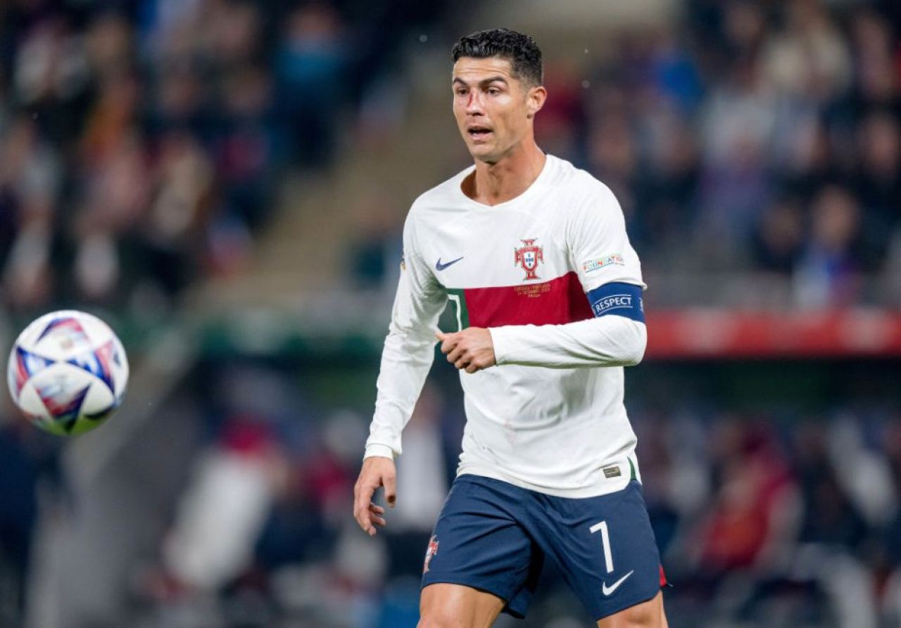 Imagini dure cu Cristiano Ronaldo! Fața i s-a umplut de sânge după o ciocnire cu portarul advers _15