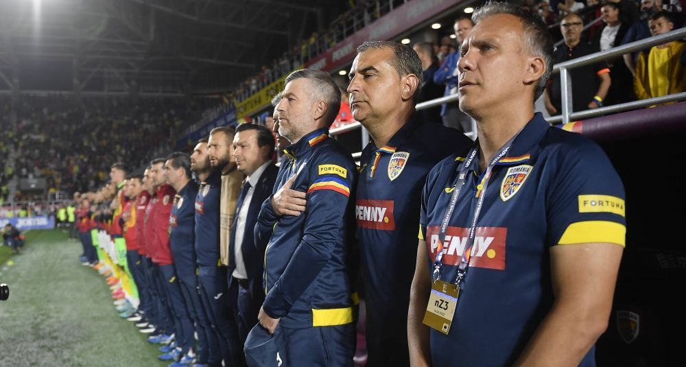 &bdquo;Ne-au pus la păm&acirc;nt meciurile alea! Apărarea a fost distrusă!&rdquo; Analiza lui Edward Iordănescu &icirc;nainte de ultimul meci din Nations League