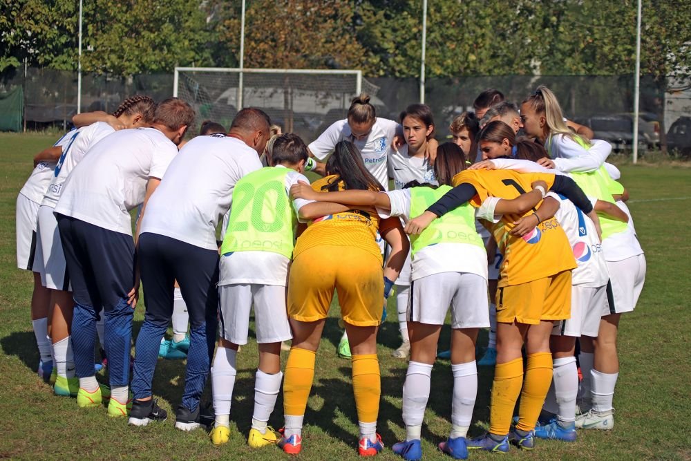 Fetele lui Hagi fac spectacol în Liga 2 feminin. Au învins cu 10-0 în ultima etapă!_12