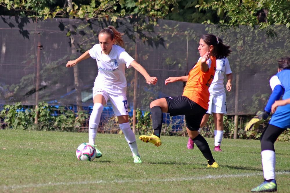 Fetele lui Hagi fac spectacol în Liga 2 feminin. Au învins cu 10-0 în ultima etapă!_22