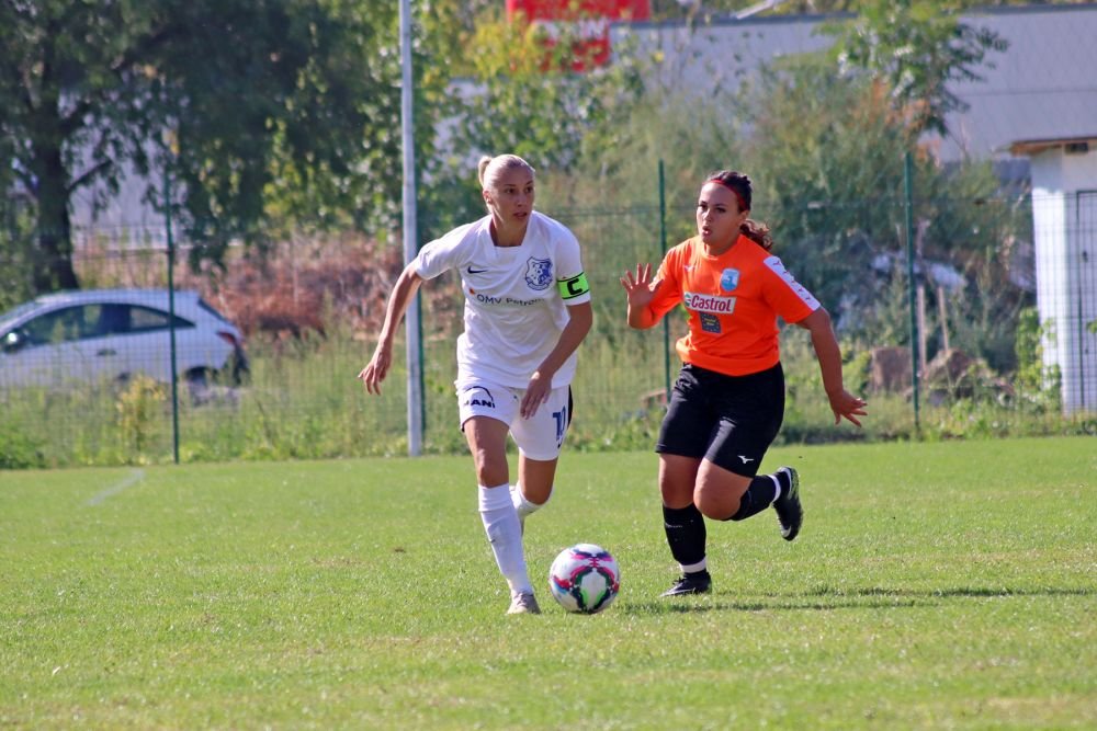 Fetele lui Hagi fac spectacol în Liga 2 feminin. Au învins cu 10-0 în ultima etapă!_25