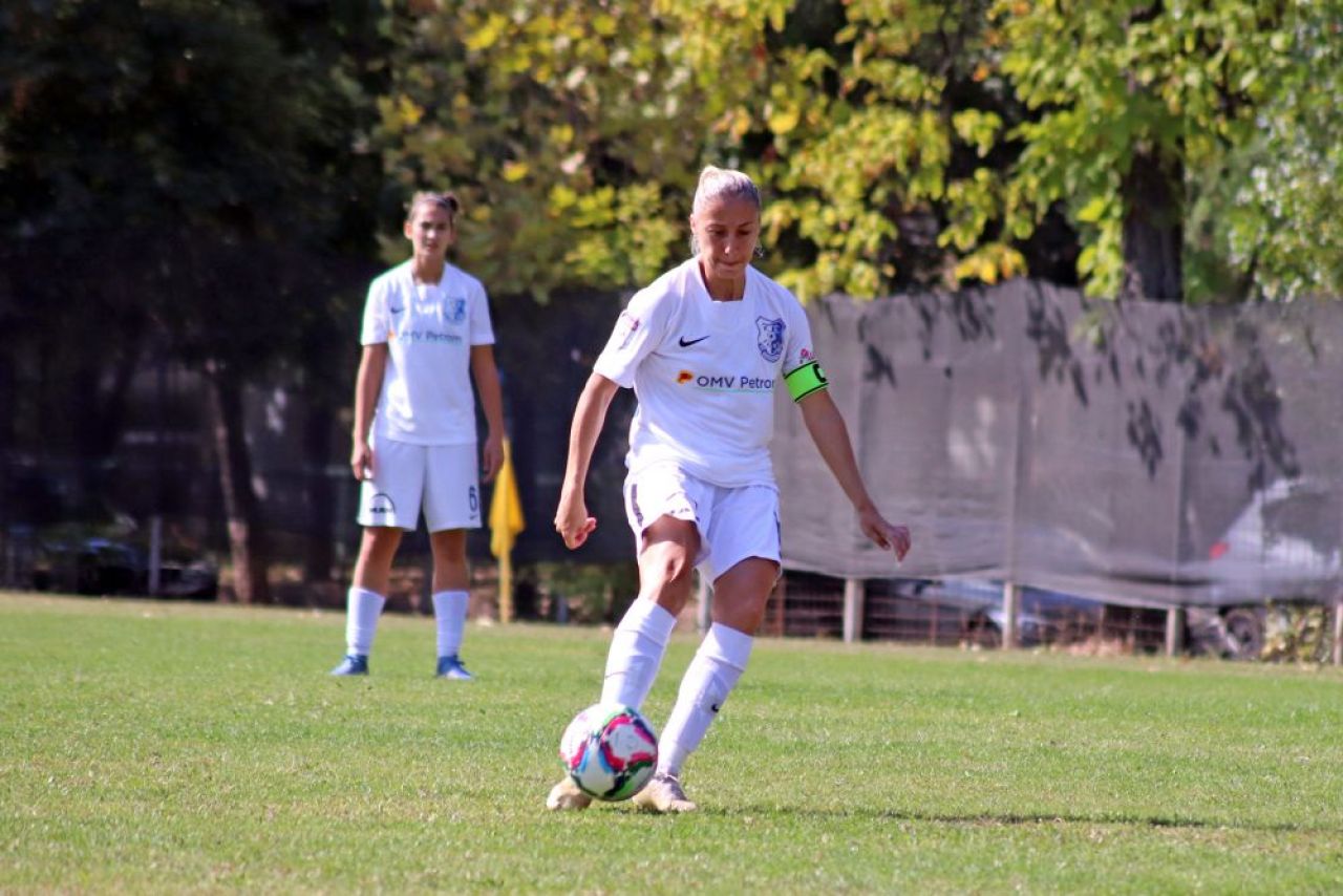 Fetele lui Hagi fac spectacol în Liga 2 feminin. Au învins cu 10-0 în ultima etapă!_29