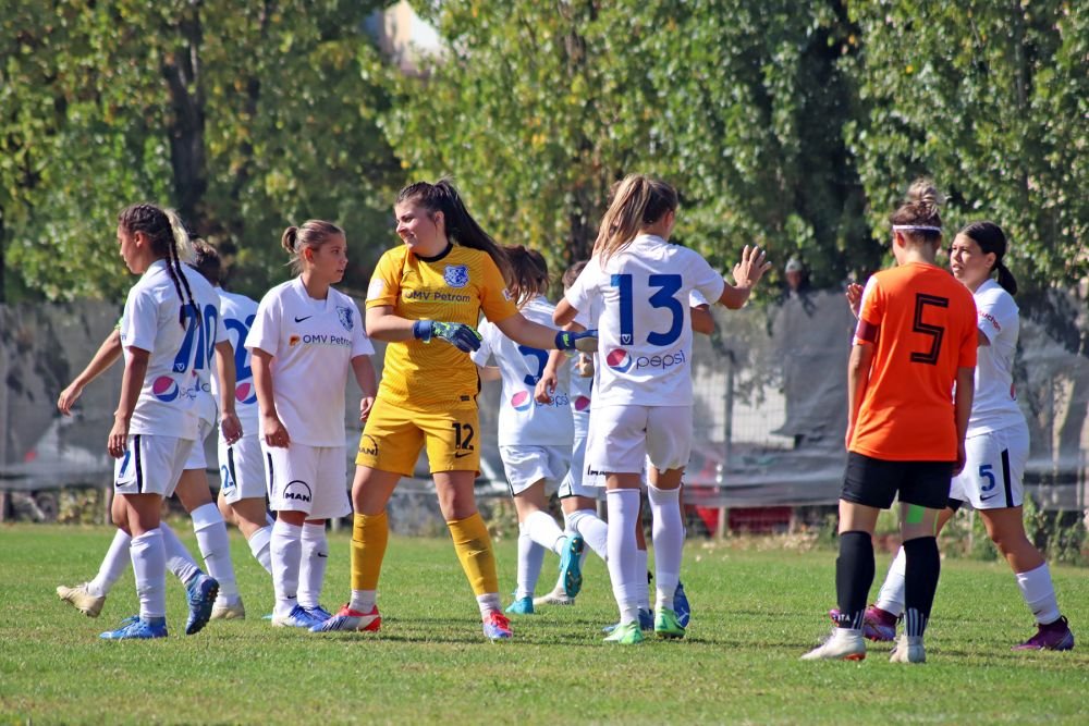Fetele lui Hagi fac spectacol în Liga 2 feminin. Au învins cu 10-0 în ultima etapă!_30