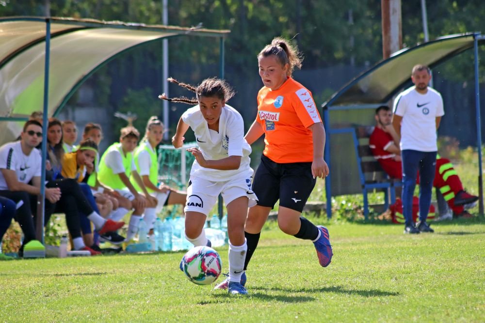 Fetele lui Hagi fac spectacol în Liga 2 feminin. Au învins cu 10-0 în ultima etapă!_39
