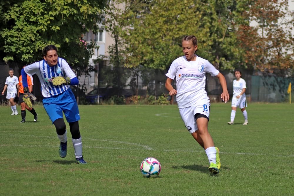 Fetele lui Hagi fac spectacol în Liga 2 feminin. Au învins cu 10-0 în ultima etapă!_48