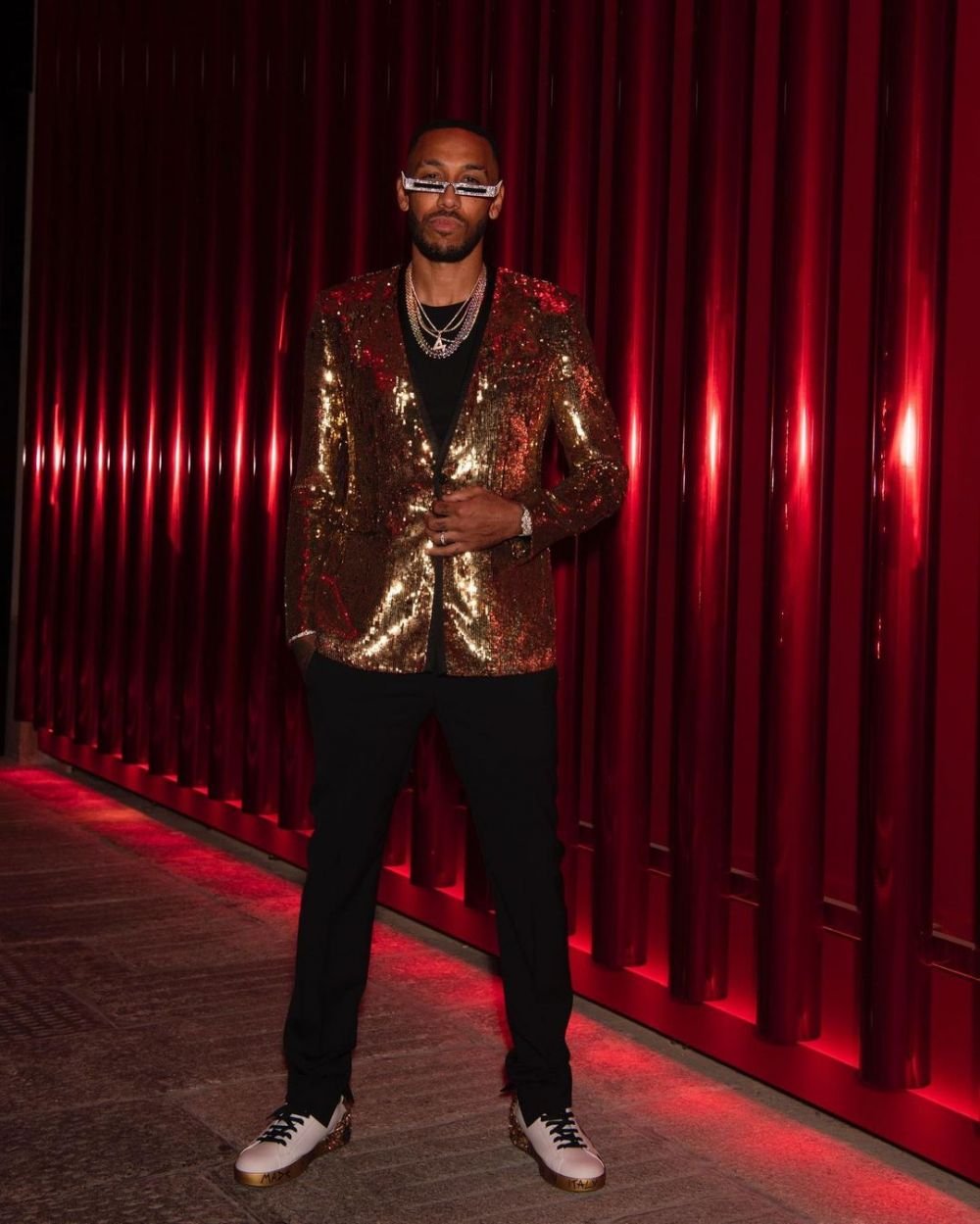 Pierre-Emerick Aubameyang, surprins alături de Kim Kardashian! Ținuta extravagantă purtată de starul lui Chelsea _64