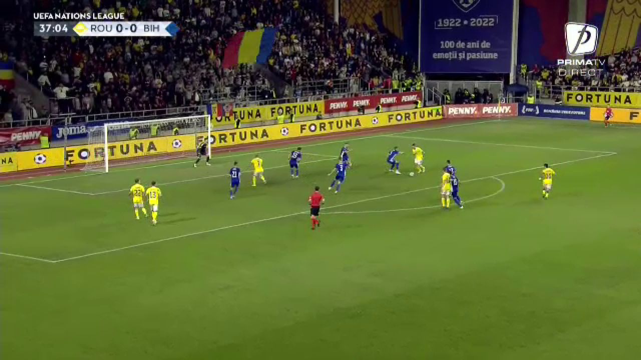 Giuleștiul a erupt! Dennis Man a marcat un gol superb împotriva Bosniei. Cum a înscris