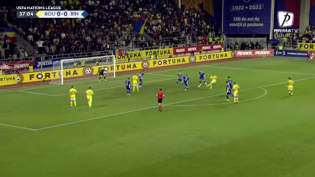 Giuleștiul a erupt! Dennis Man a marcat un gol superb împotriva Bosniei. Cum a înscris 