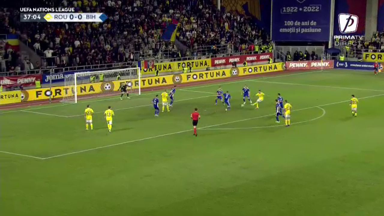 Giuleștiul a erupt! Dennis Man a marcat un gol superb împotriva Bosniei. Cum a înscris