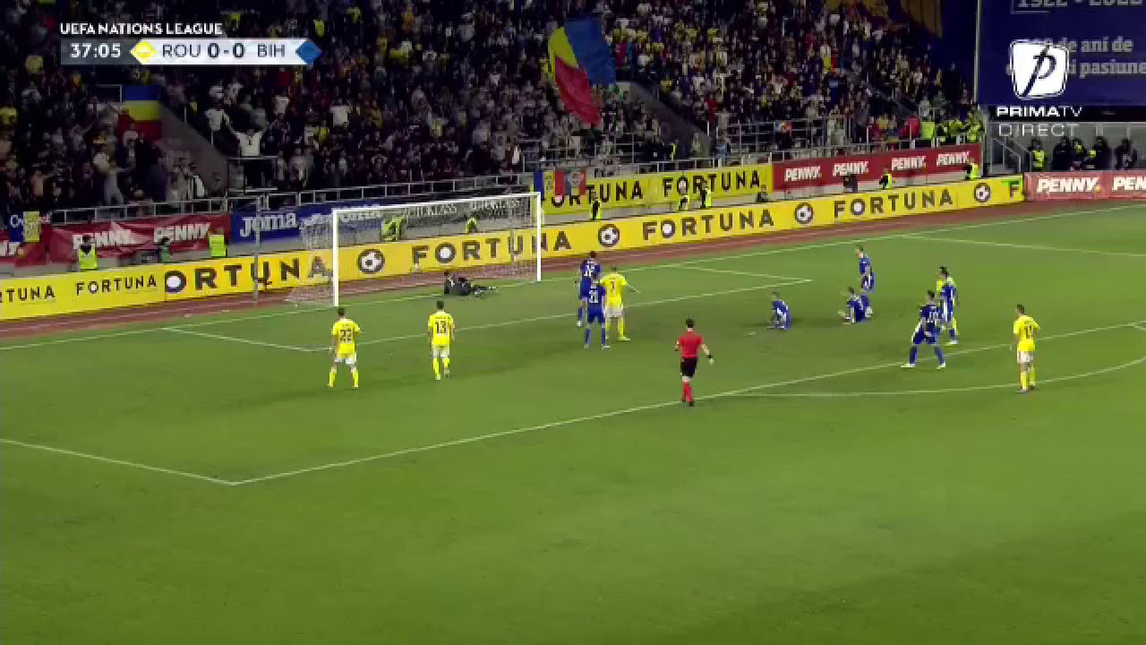 Giuleștiul a erupt! Dennis Man a marcat un gol superb împotriva Bosniei. Cum a înscris