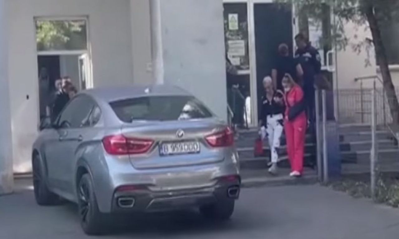 Presa din Azerbaidjan s-a convins! Ce au scris jurnaliștii despre scandalul monstru dintre Laurențiu Reghecampf și Anamaria Prodan_19