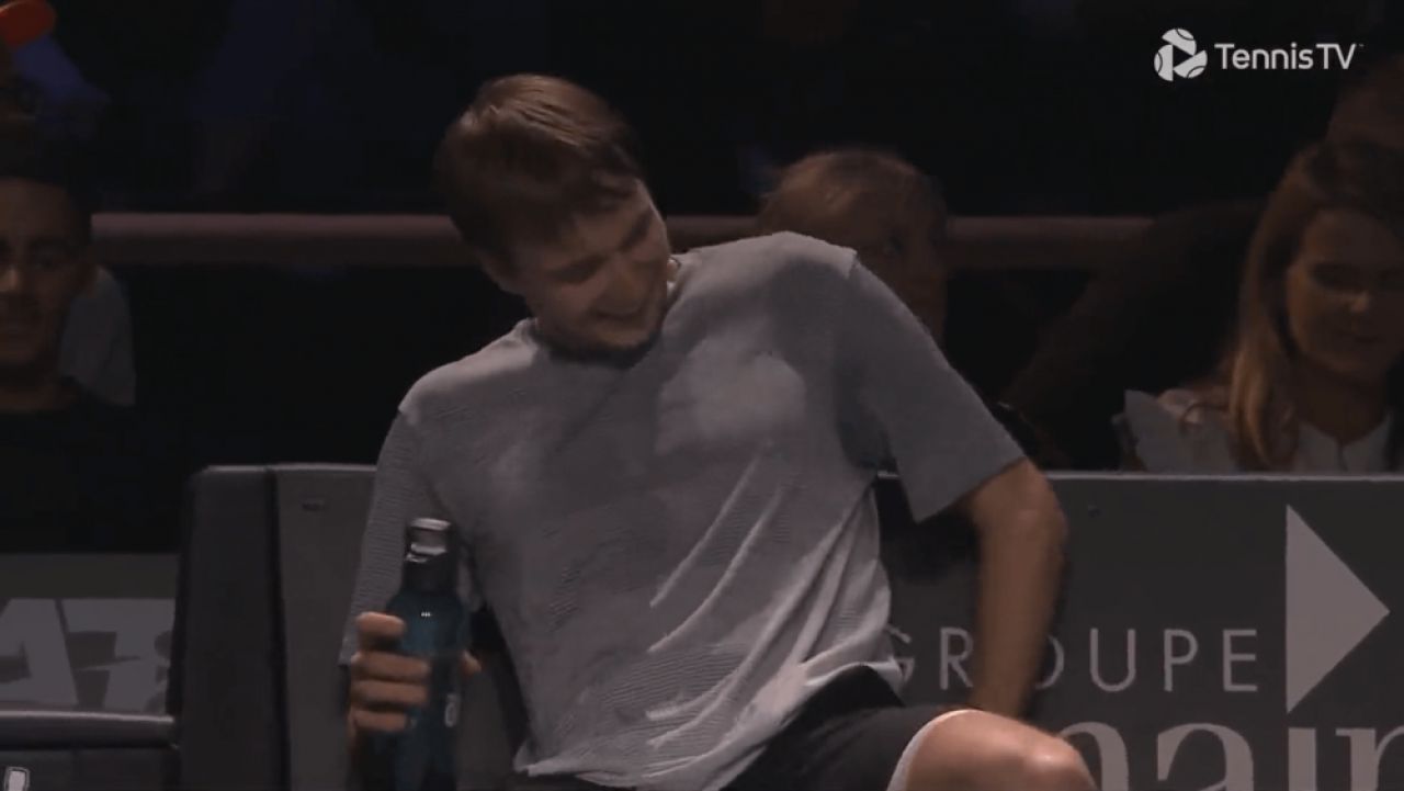 Gest incalificabil, suspect de blat, în finala turneului ATP de la Metz: cum a putut să piardă kazahul Alexander Bublik_3
