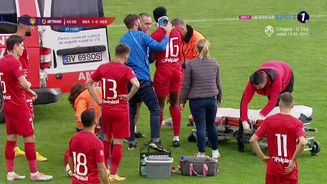 Intervenție horror în Cupa României, la FC Brașov - FC Hermannstadt! Ambulanța a intrat pe teren_7