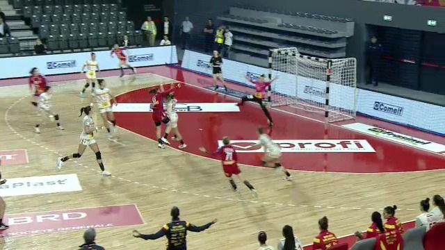 România - Austria 32-32. Thriller în Bistrița, cu golul egalizator al tricolorelor marcat în ultima secundă! Trofeul Carpați e LIVE pe Pro Arena și VOYO_9