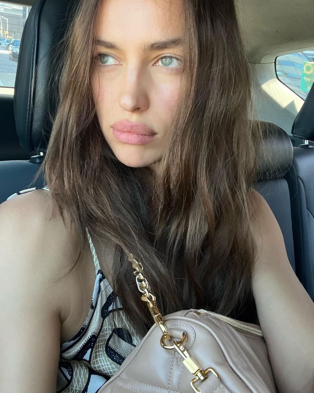 Fosta iubită a lui Cristiano Ronaldo a făcut senzație pe podium! Irina Shayk, apariții incendiare la Fashion Week_108