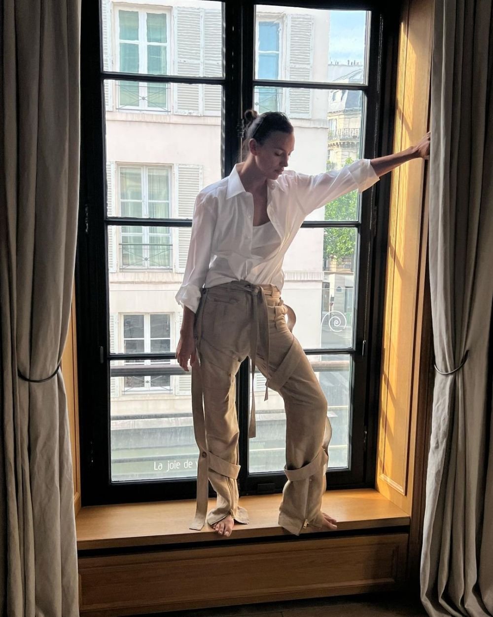 Fosta iubită a lui Cristiano Ronaldo a făcut senzație pe podium! Irina Shayk, apariții incendiare la Fashion Week_109