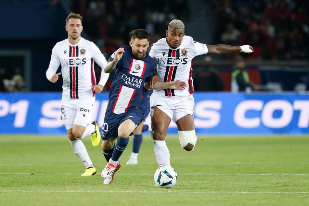„Nu e om!” Leo Messi a reușit un „no-look pass” de senzație după ce a fost doborât de adversar! Imaginile momentului _3