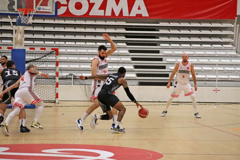 U-BT Cluj, învinsă de Dinamo în Cupa României! 