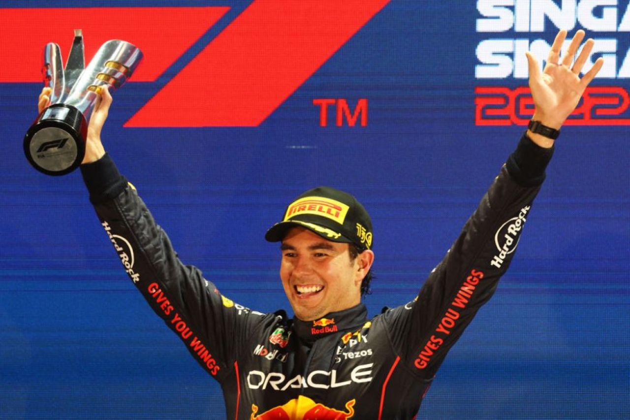 Sergio Perez, campion în Marele Premiu din Singapore! Verstappen și Hamilton nu au prins primele cinci locuri _7