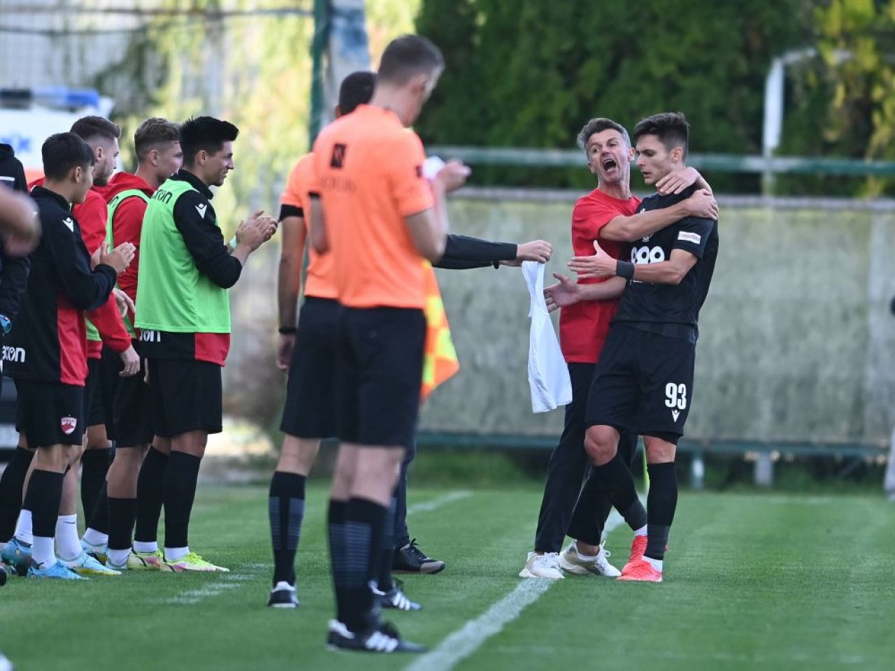 Dinamo, program accesibil în luna octombrie! ”Câinii” au meciuri cu echipele din partea a doua a clasamentului din Liga 2_1