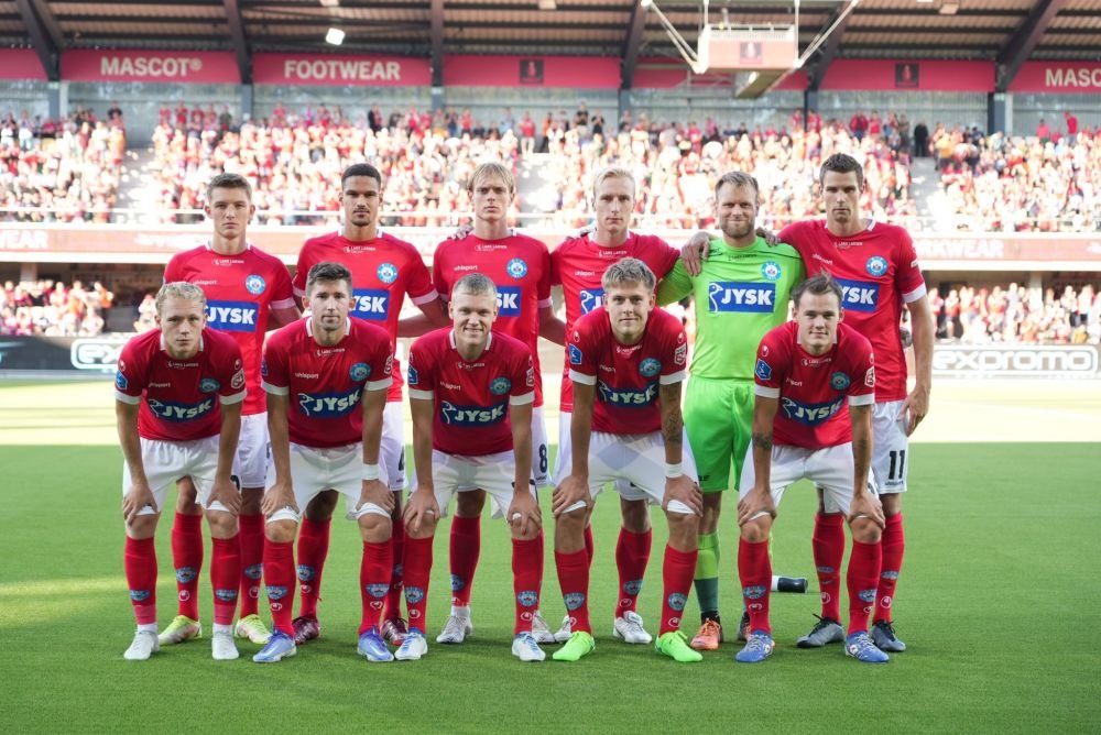 Totul despre adversara FCSB din Conference League. Silkeborg IF, antrenată de un fost campion european   _7