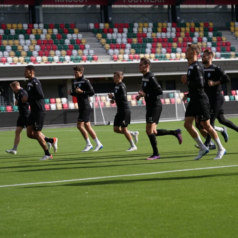 Totul despre adversara FCSB din Conference League. Silkeborg IF, antrenată de un fost campion european   _13