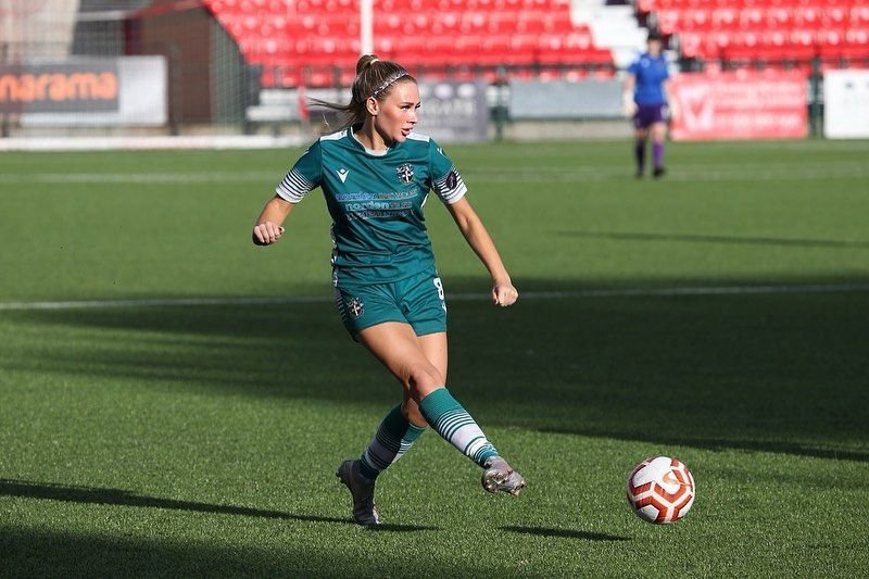 Gabriella Howell, o fotbalistă cu siluetă de model, acuzată că este selecționată fără a avea pic de talent. Care a fost reacția ei_5