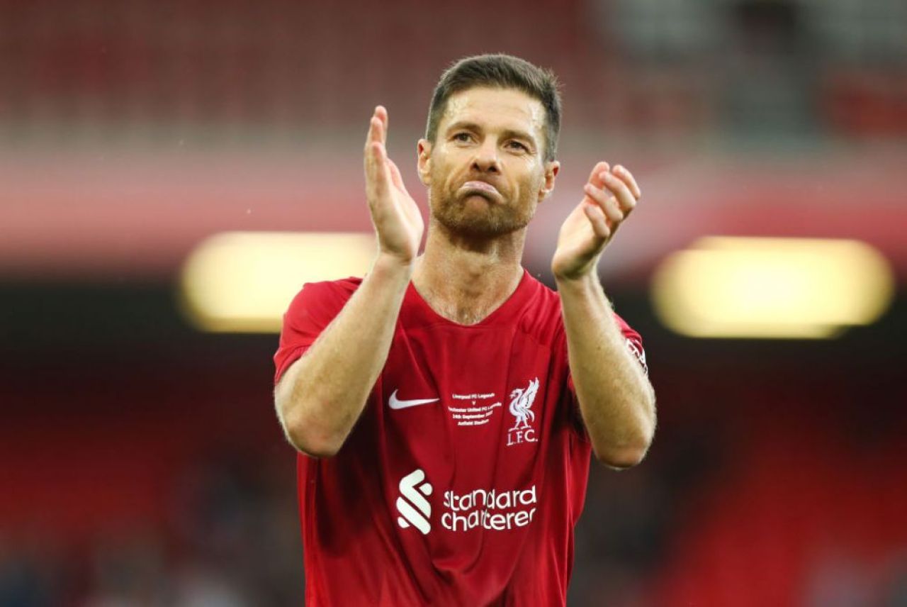 O legendă a fotbalului critică decizia lui Xabi Alonso.