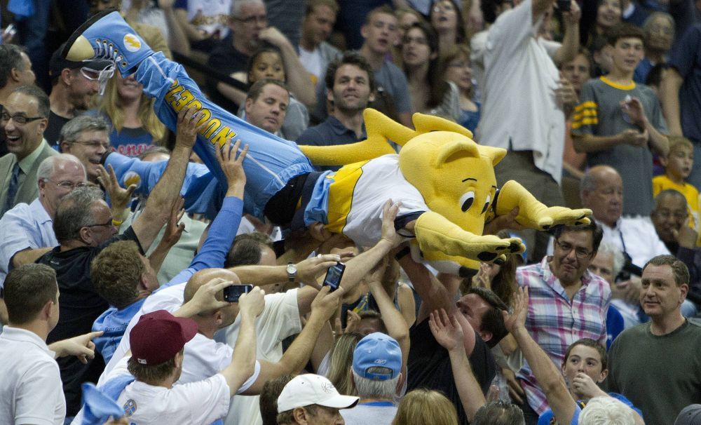 Salariul uriaș primit de mascotă din NBA surprinde pe toată lumea. Cât încasează pe an_7