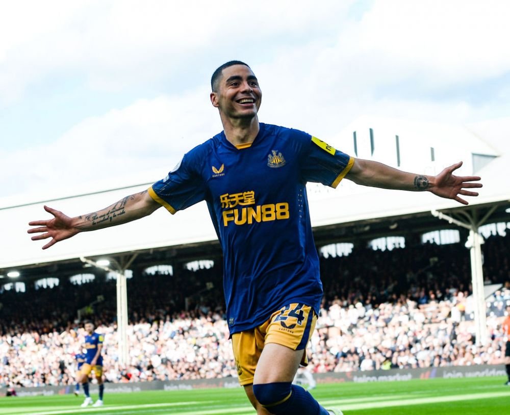 Newcastle vrea să înceapă seria de lovituri pe piața transferurilor cu un jucător de la Barcelona_4