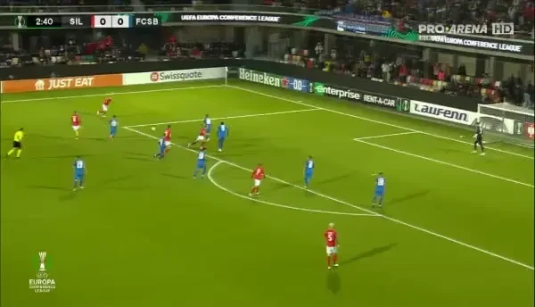 Silkeborg - FCSB 1-0 | Gazdele deschid scorul rapid după o pasă greșită a lui Octavian Popescu