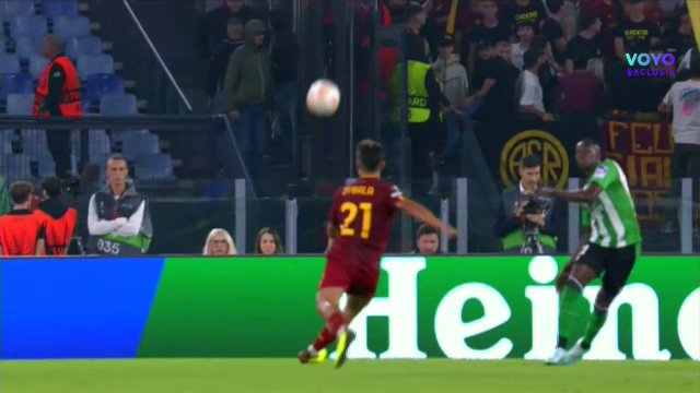 O, Doamne, ce paradă! Claudio Bravo a avut o intervenție excepțională la șutul puternic al lui Paulo Dybala_11