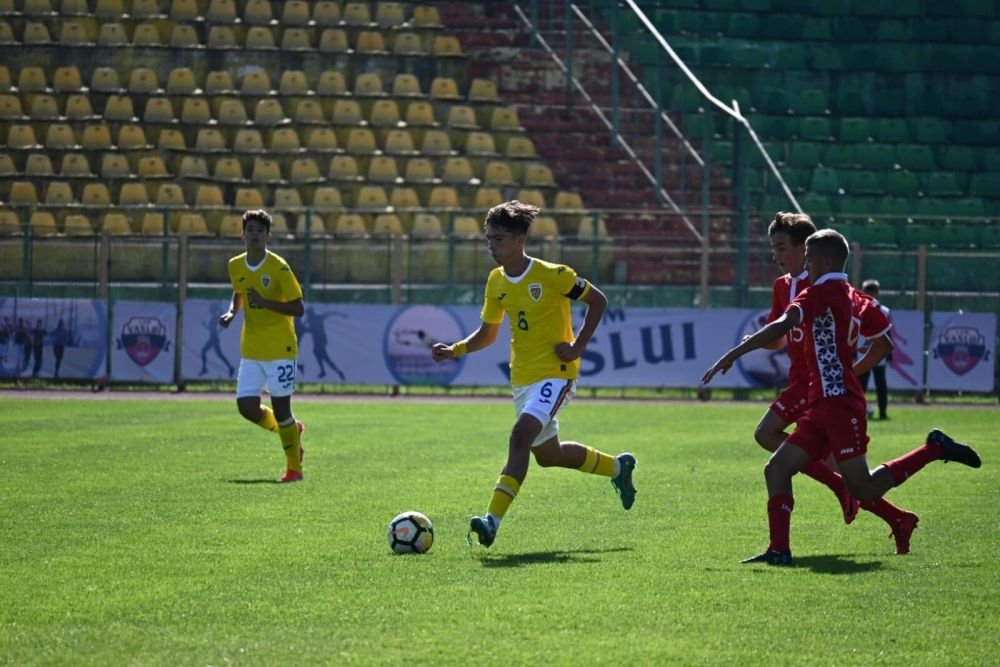 Amical ciudat România - Moldova: ce au făcut cei mai mici ”tricolori” în fața moldovenilor Cayden Downton-Hoyle și Tamer Wati_7