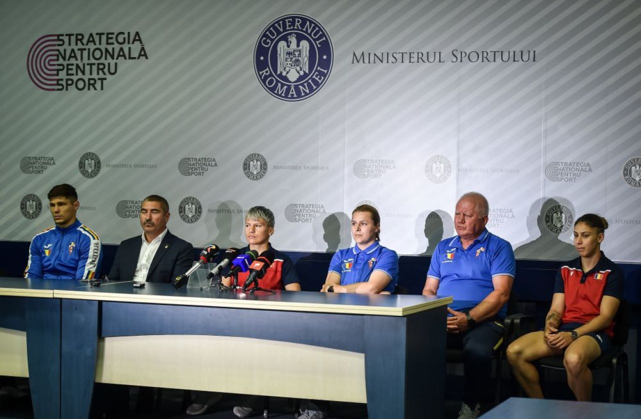 Toate fetele lui Lăcătuș au șanse la medalii la Campionatele Europene! Explicațiile reputatului antrenor_12