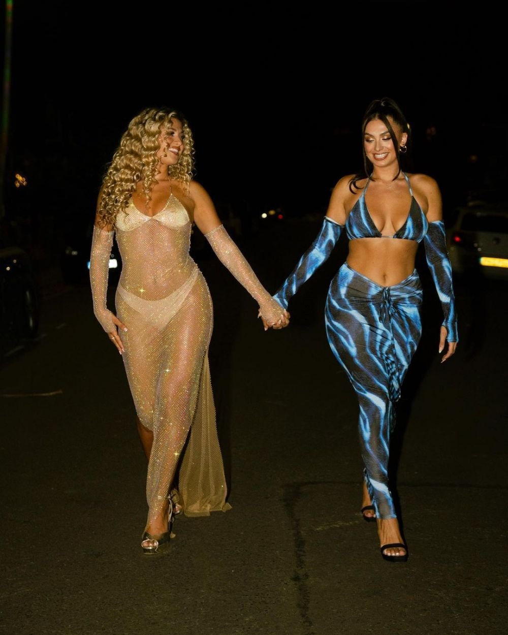 Are o siluetă perfectă, dar să o vezi pe mama sa! Cât de bine arată familia unei vedete de reality show din Marea Britanie_25