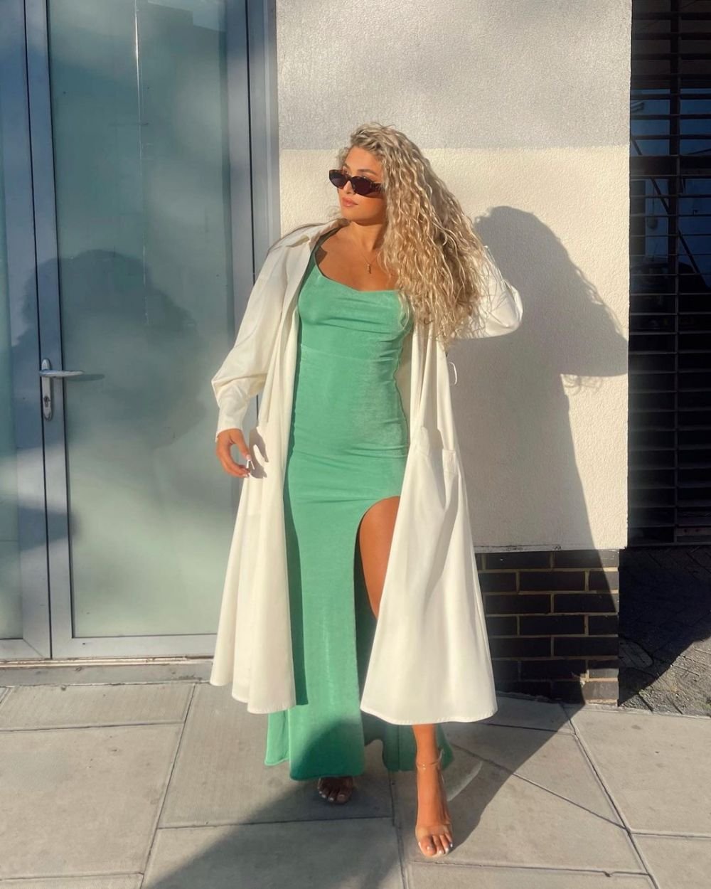 Are o siluetă perfectă, dar să o vezi pe mama sa! Cât de bine arată familia unei vedete de reality show din Marea Britanie_46