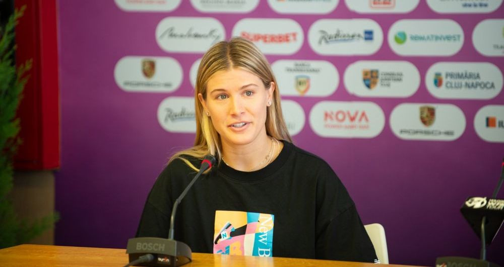 Ce a răspuns Eugenie Bouchard, întrebată despre refuzul de a-i strânge mâna Alexandrei Dulgheru, la Fed Cup_51